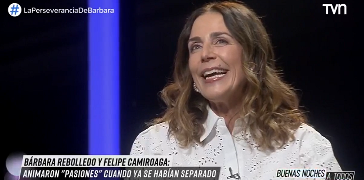 Bárbara Rebolledo bromeó con 'presencia' de Felipe Camiroaga en TVN: "No quiere que cuente"