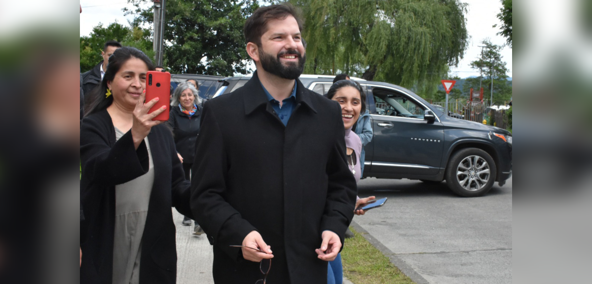 Presidente Boric aclaró dónde durmió durante su gira por La Araucanía tras serie de rumores