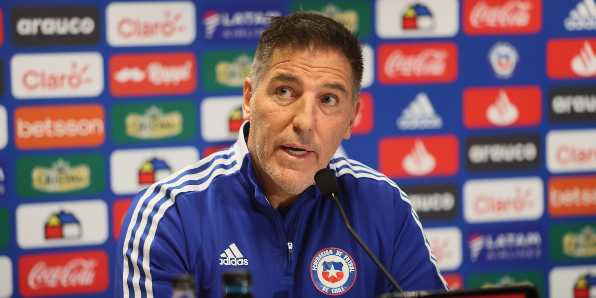 Hinchas indignados con Eduardo Berizzo tras nueva derrota de la ‘Roja’: “Renuncia por honor