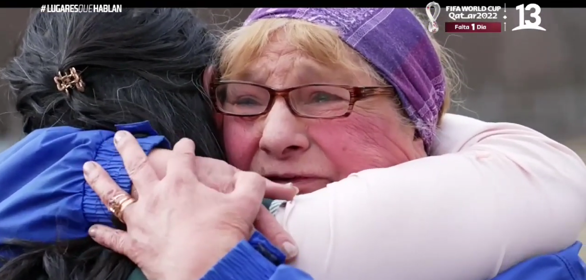 Emocionante reencuentro de hermanas separadas en su infancia marcó capítulo de Lugares que hablan