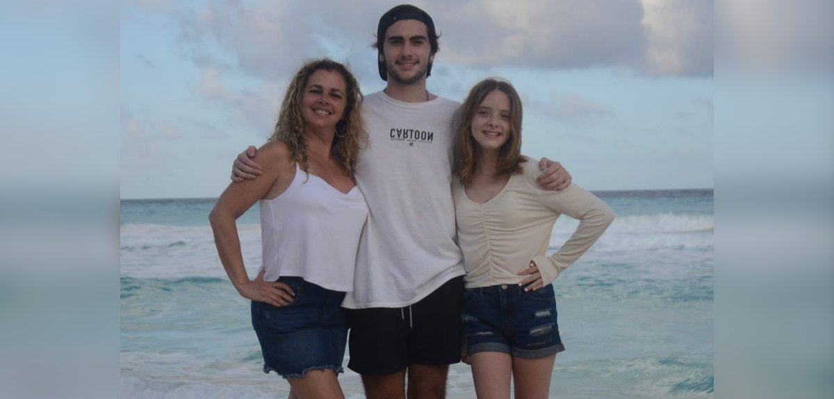 Titi García-Huidobro festejó nueva etapa en la vida de su hijo: compartió imágenes de su infancia