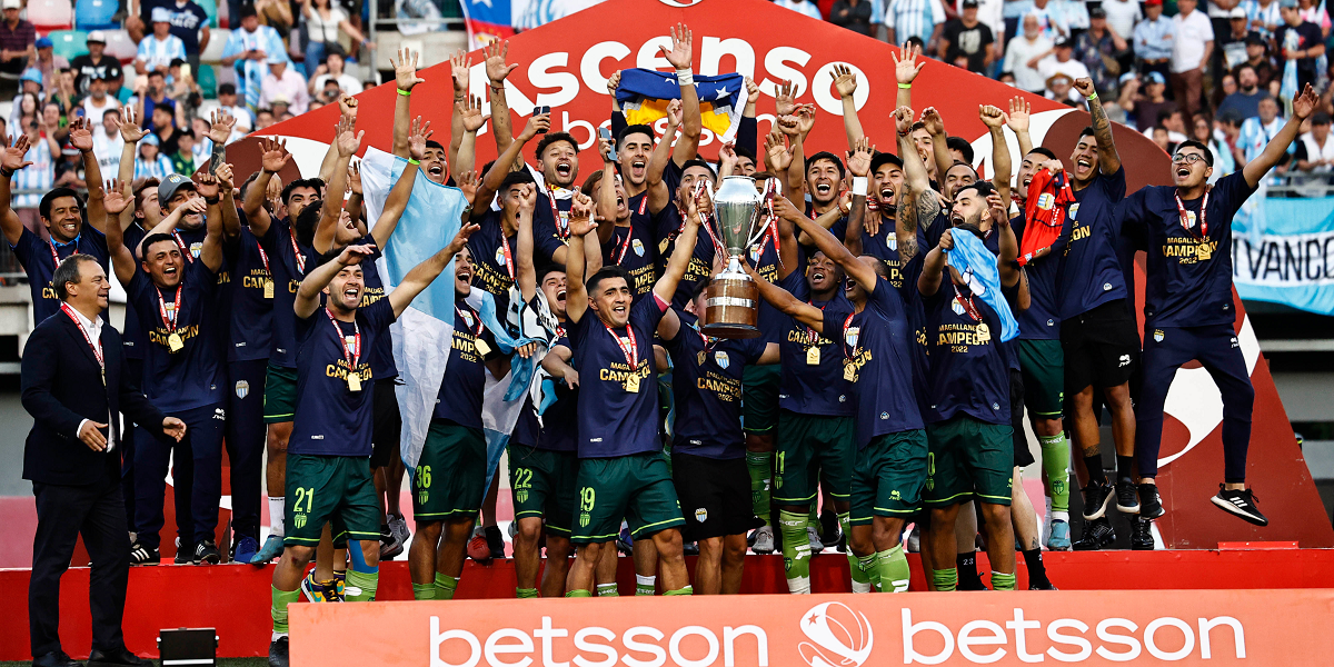 Magallanes es de primera: revisa los memes que generó el ascenso del histórico club