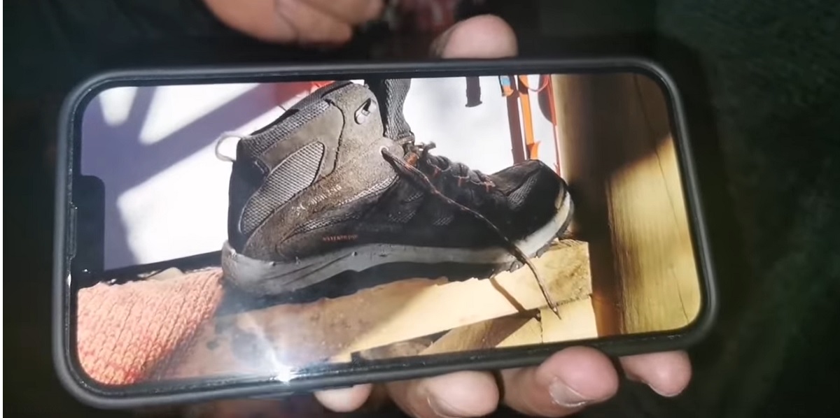 Hallazgo zapatilla Leonardo Molina 