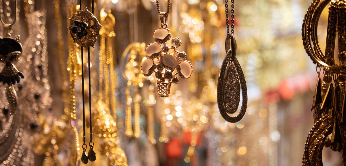 'Tía Rica' aumentó monto de crédito para el rubro de alhajas: conoce los requisitos para empeñar