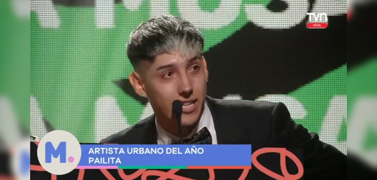 Pailita se emocionó hasta las lágrimas al ganar en Premios Musa: 