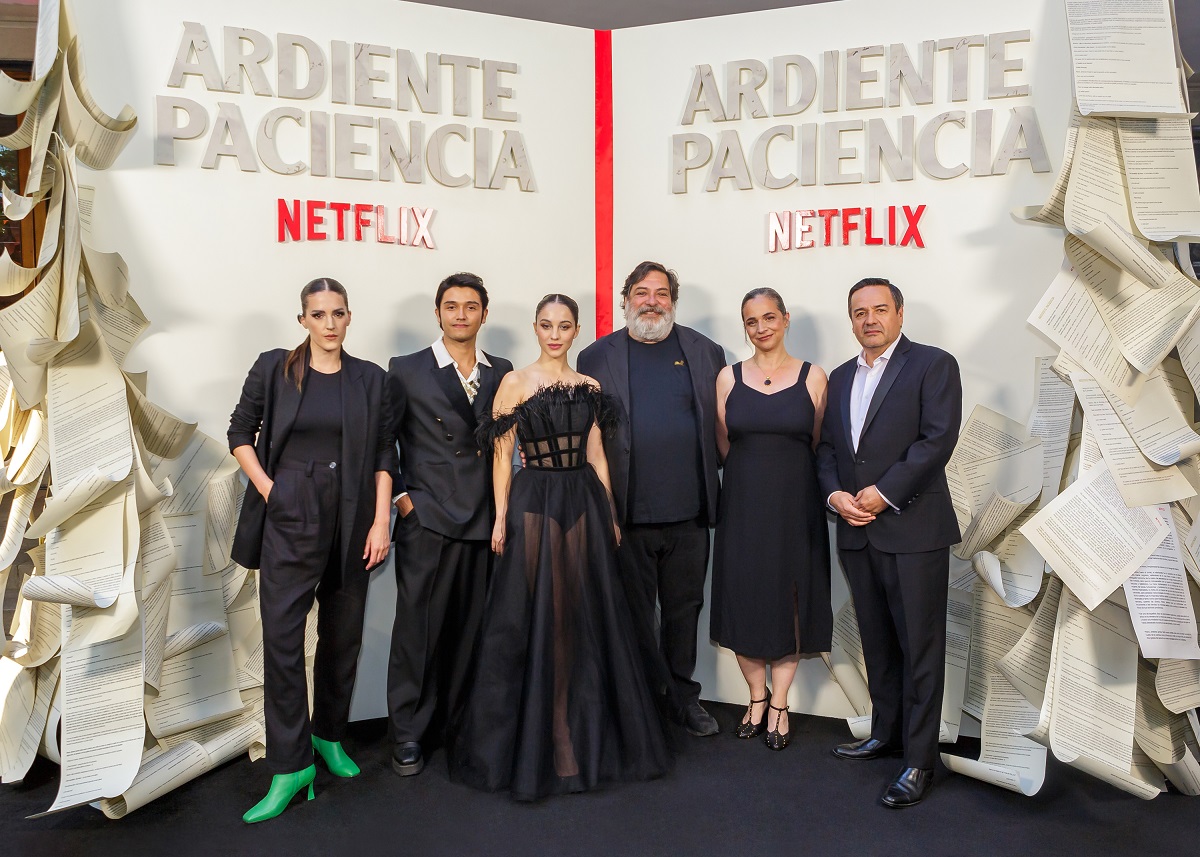 Premiere de Ardiente Paciencia 