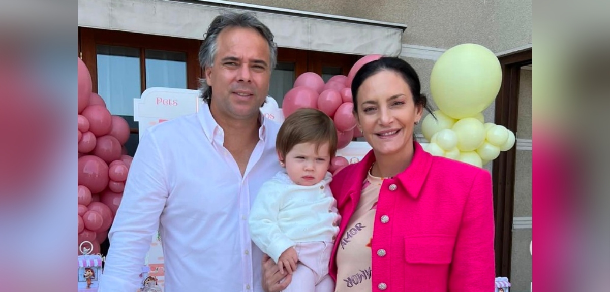 Revelan fotografía del íntimo matrimonio de Fernando González y Luciana Aymar