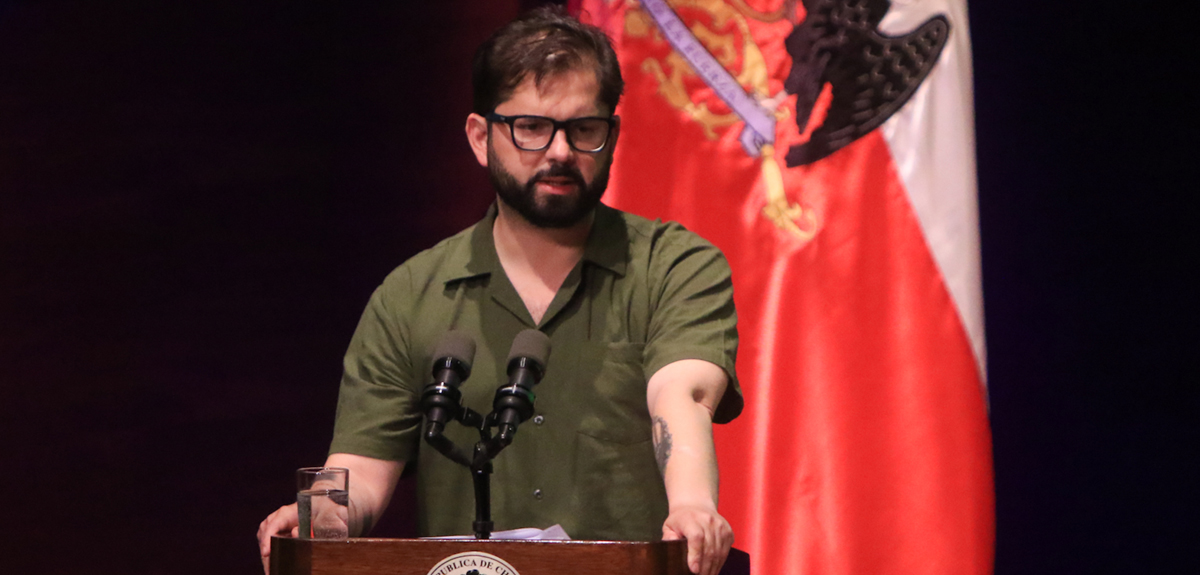 Hombre interrumpió discurso del Presidente Boric: 