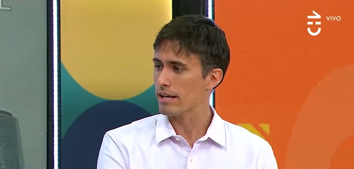 Roberto Cox reveló curioso gesto que recibió en Qatar: un hombre le envió flores y lo invitó a comer