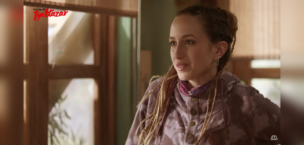 Televidentes sorprendidos tras beso de Tere a Feña en 'La ley de Baltazar': 