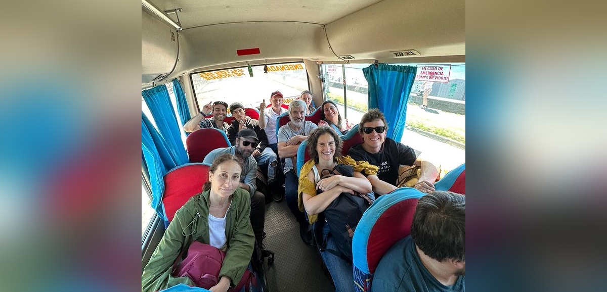 Francisca Imboden respondió a desatinado comentario en foto con compañeros de 