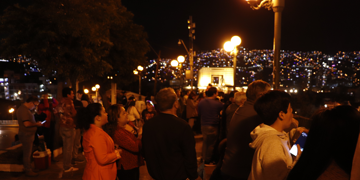 ¿Qué pasó? Deslucido show de luces en Año Nuevo en Valparaíso generó lluvia de críticas de vecinos