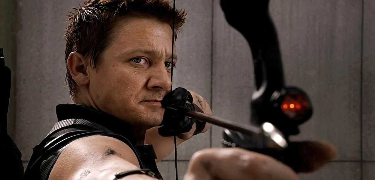 Jeremy Renner, actor de 'Avengers', sufrió accidente en la nieve: permanece en estado crítico