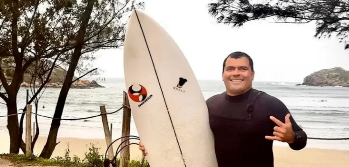 Marcio Freire, una leyenda del surf, muere mientras montaba olas en playa portuguesa de Nazaré