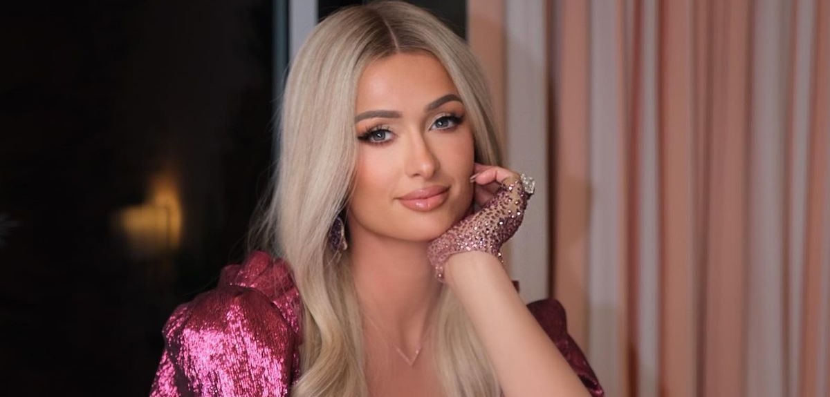 Ya es mamá: Paris Hilton compartió tierna foto para anunciar el nacimiento de su primer bebé