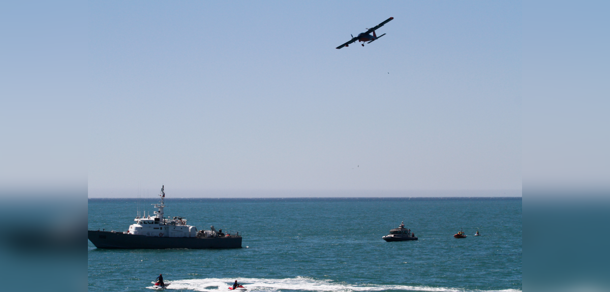 Padre y sus dos hijos están desaparecidos tras ser arrastrados por corriente marina en Pingueral