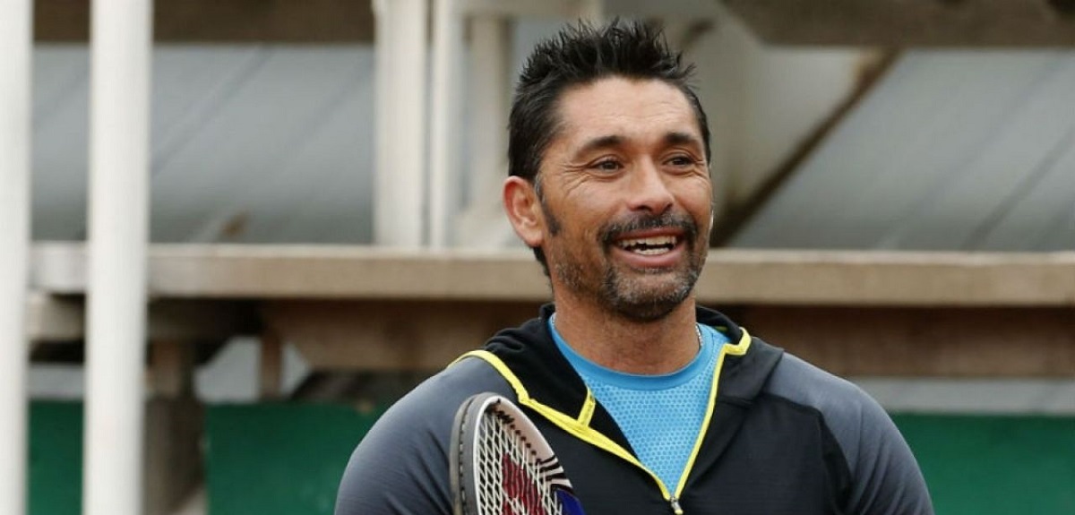 Biógrafo de Marcelo Ríos acusó que trataron de obligarlo a declarar en contra del Chino