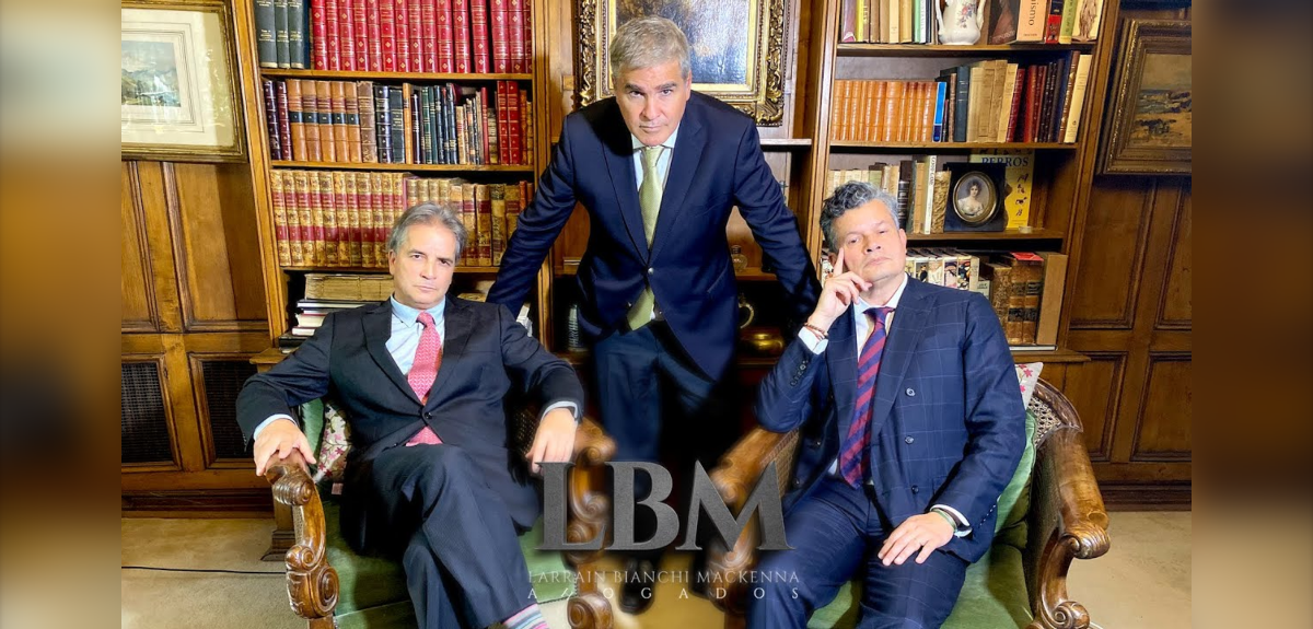 Felipe Bianchi confirmó el término del programa digital que lideraba con Larraín y Mackenna