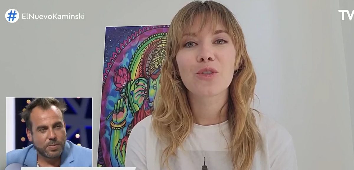 Francisco Kaminsky saludo Carla Jara