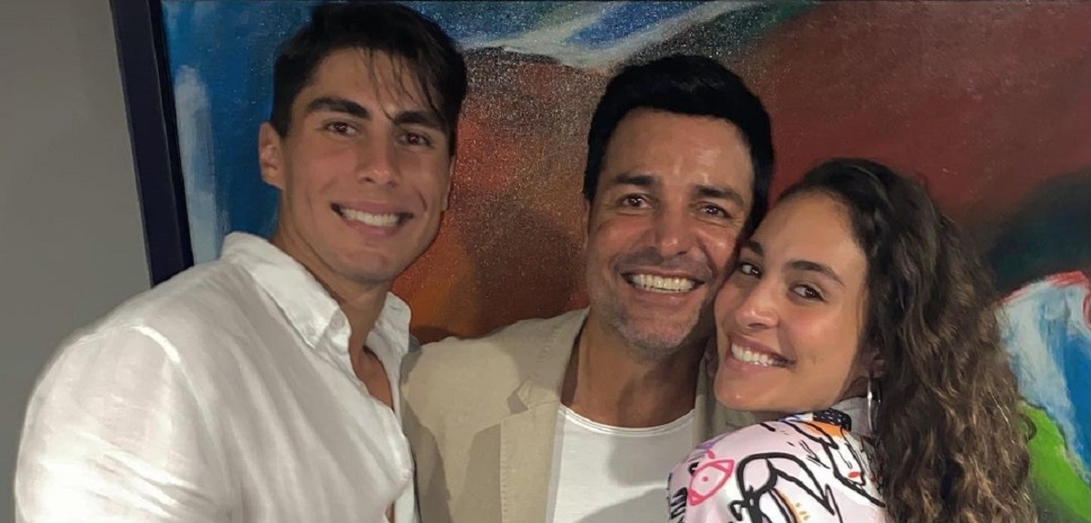 Hijo de Chayanne destacó en la Semana de la Moda de Nueva York con su propia marca de ropa