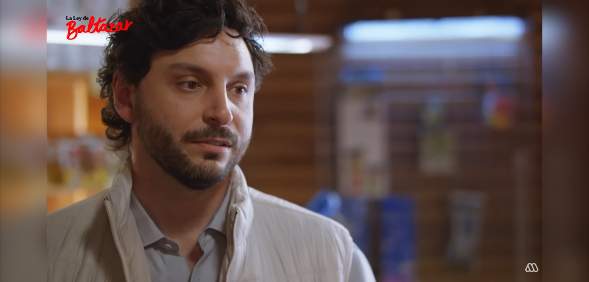 Santiago Meneghello encendió las redes con dos osadas fotografías: posó totalmente desnudo