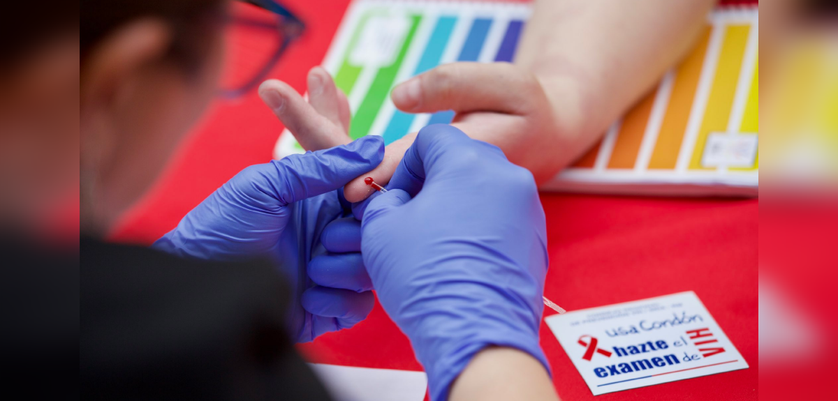 VIH: 30% de quienes se han testeado durante operativos en la RM han resultado positivo