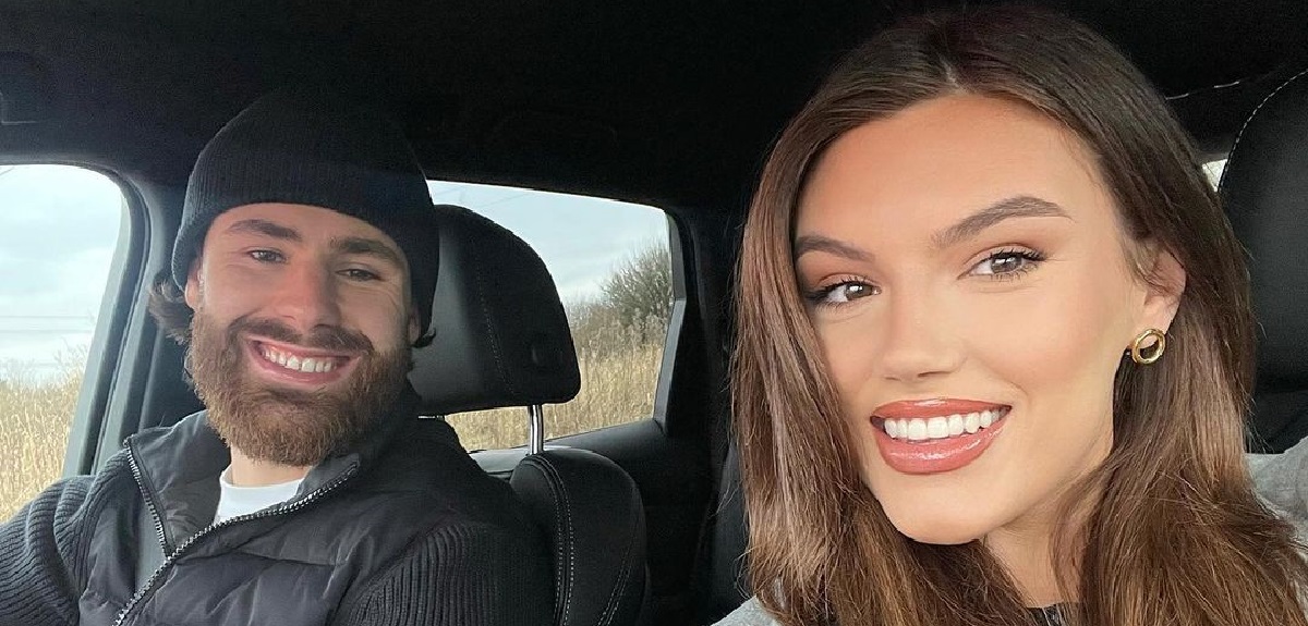 Ben Brereton posó con su hijo Mason: bebé está próximo a cumplir 2 meses de vida