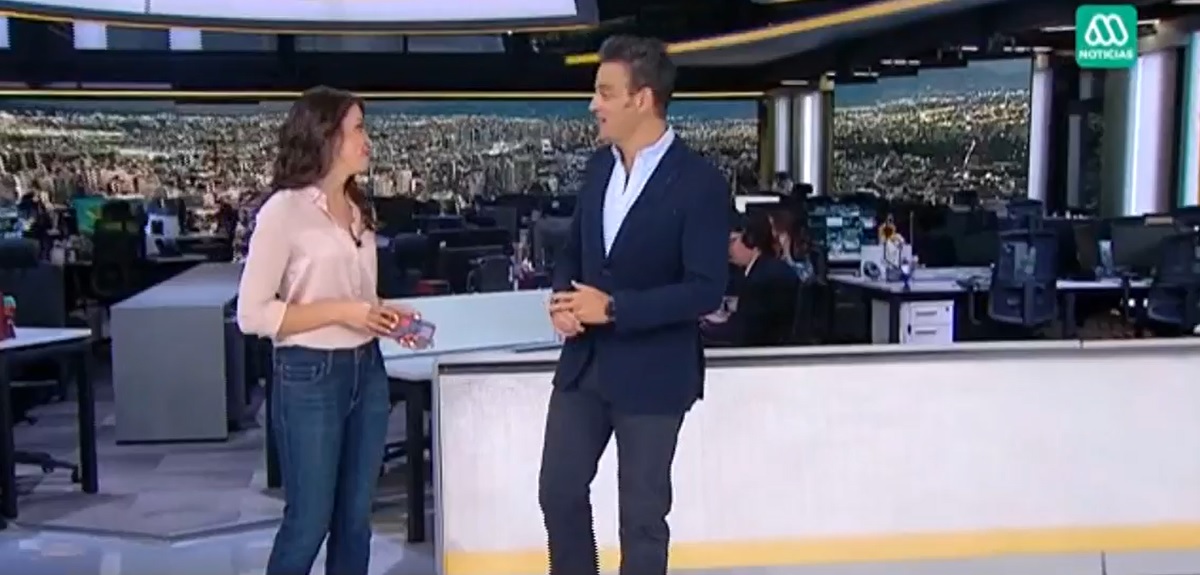 Gonzalo Ramírez bromeó a Natasha Kennard tras particular comentario al ver foto de Chayanne