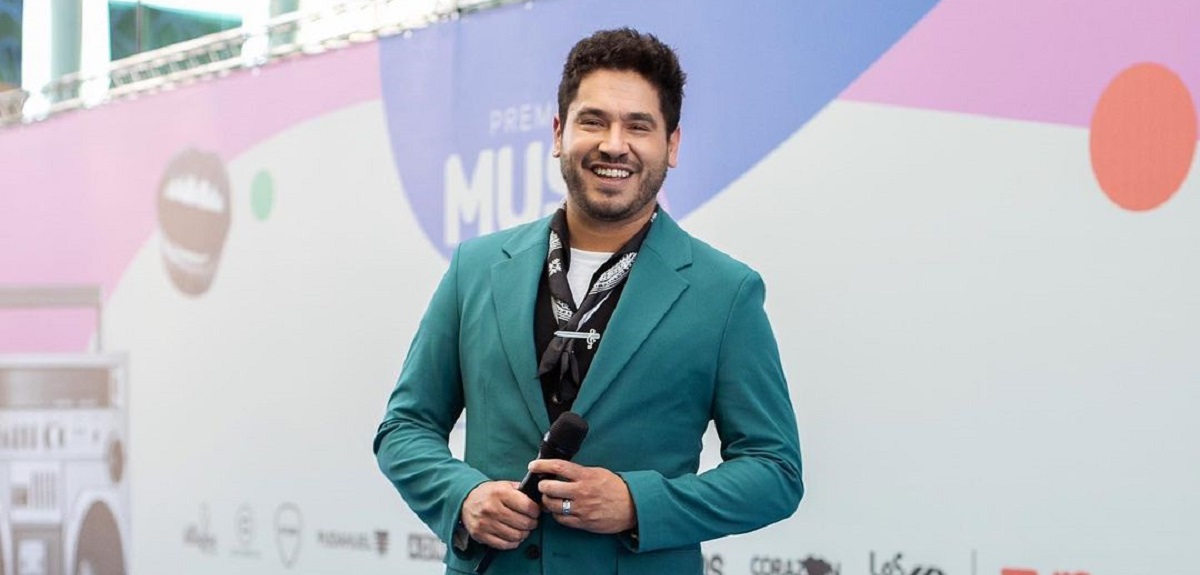 Junto a su pareja y madre: la alegre celebración de cumpleaños de Gino Costa junto a su familia