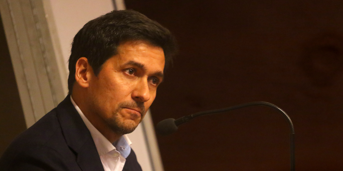 Rafael Araneda es mencionado en ‘Caso Relojes’ por ‘lanza’ internacional: conductor reaccionó