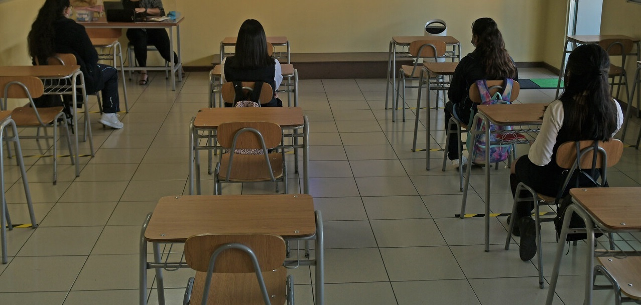 Investigan denuncia por abuso sexual contra alumnas en exclusivo Colegio San Ignacio El Bosque