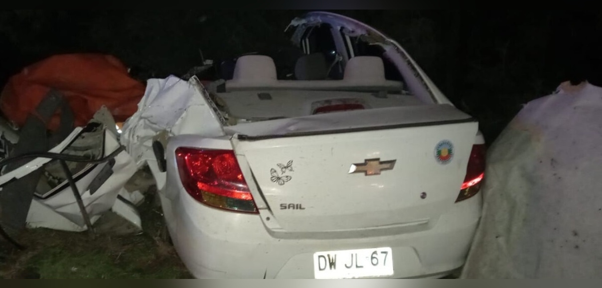 Máquina de Pullman bus y vehículo colisionaron en ruta de Valdivia: padre e hijo de 2 años murieron