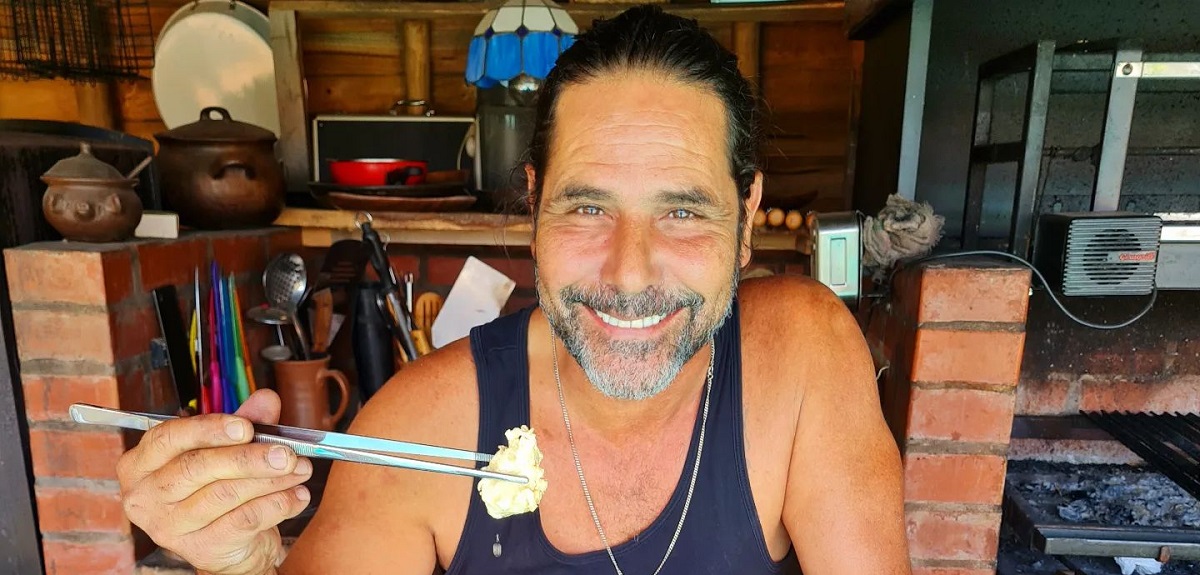 Juan Falcón explicó su emprendimiento culinario: es anfitrión y cocinero en 'Quincho Boutique'