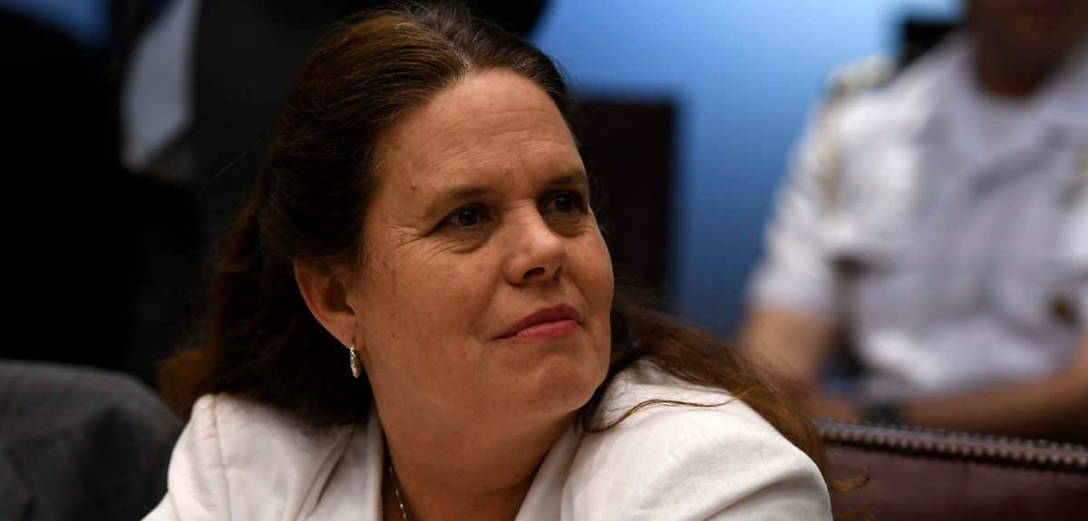 Ministra de Defensa rompe el silencio tras acusación contra militares chilenos en frontera con Perú