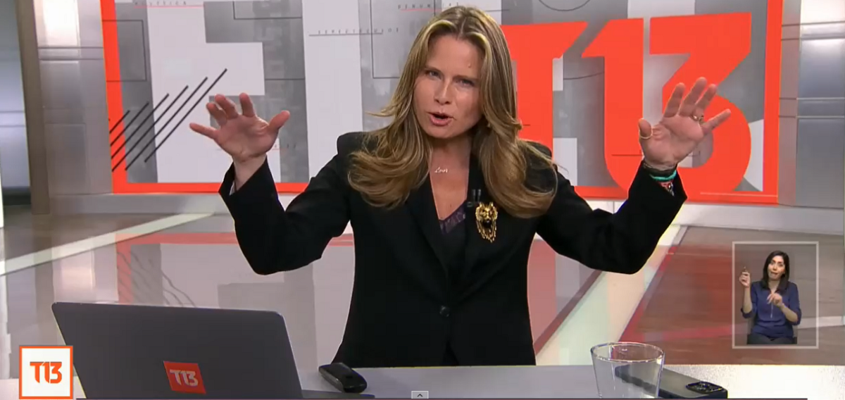 Soledad Onetto protagonizó cómico momento en T13 Central al cantar como Shakira: "Pa' tipos como tú"