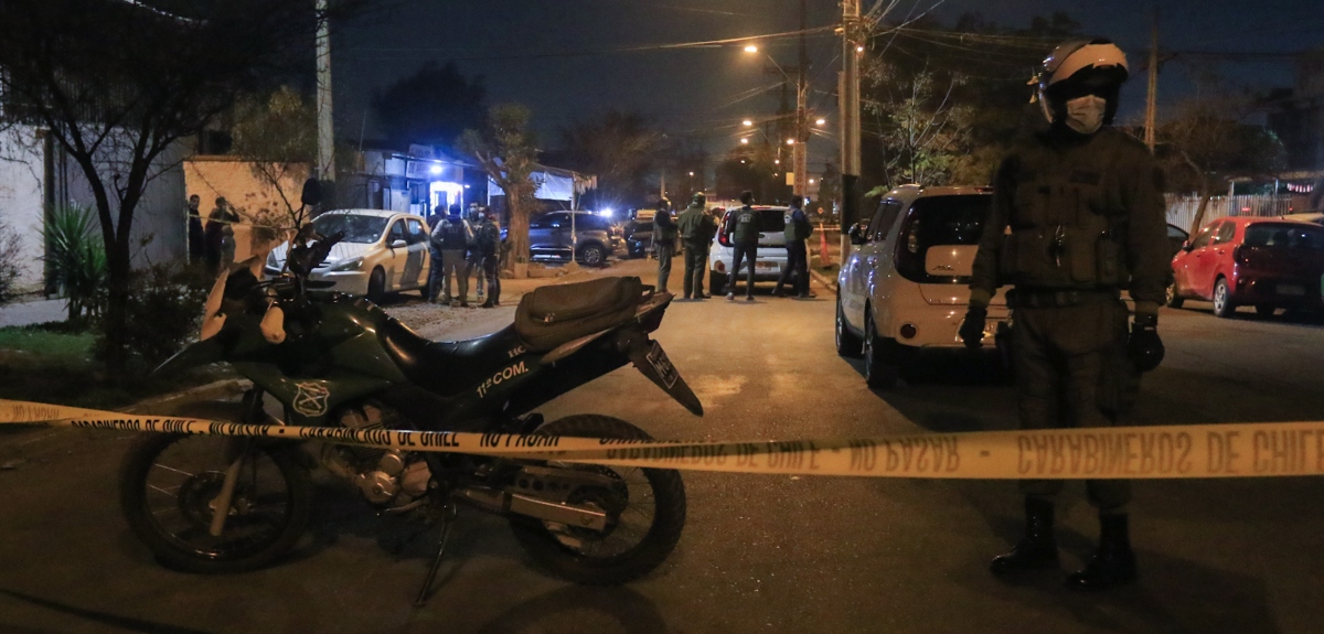 Carabinera disparó durante procedimiento en La Florida: delincuente la habría apuntado con un arma