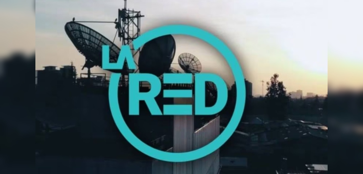 Experiodista de Canal 13 se une a proyecto de La Red: será panelista de nuevo programa