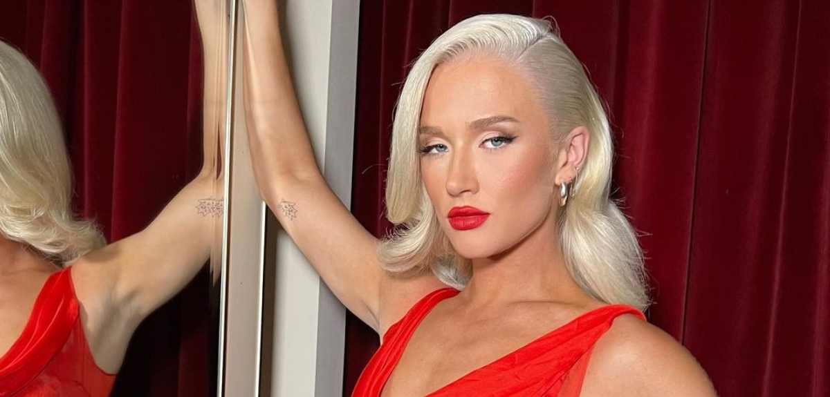 Vesta Lugg sorprendió en Premios Gardel con vestido semitransparente y lencería de encaje