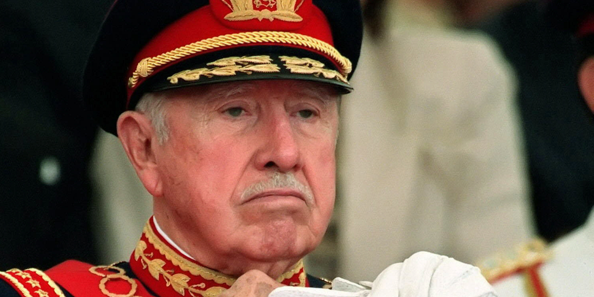 Sorpresa en Valdivia luego que arma de Augusto Pinochet fuera incautada tras violenta balacera