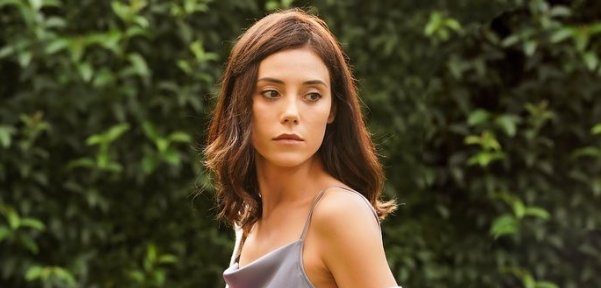 De 'Madre' a Disney Turquía: el cambio de apariencia de Cansu Dere en su nueva etapa profesional