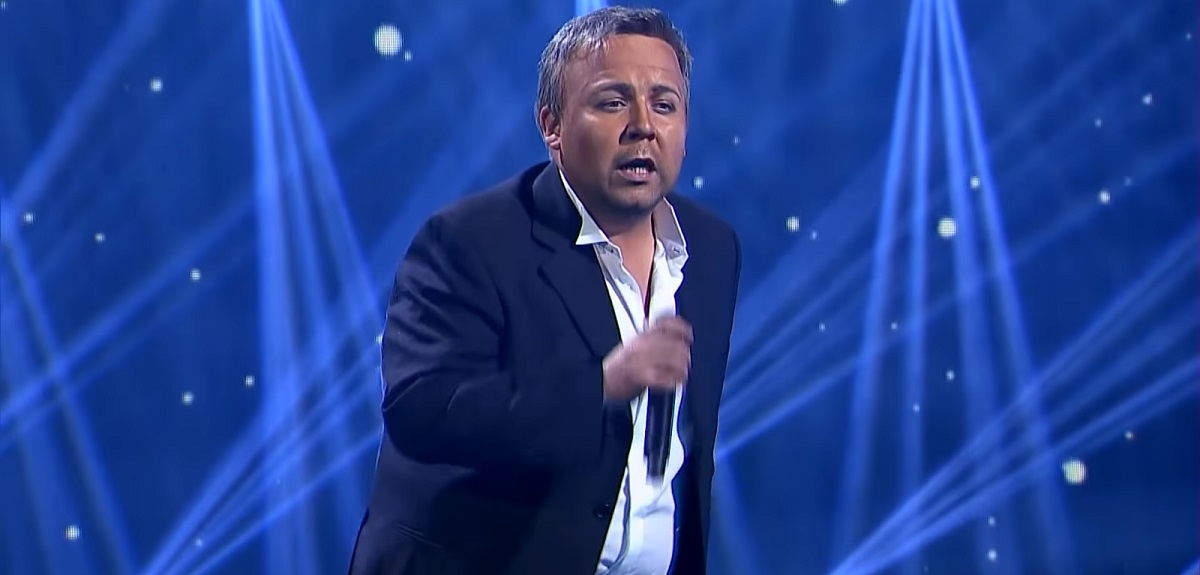 Conocido imitador de Luis Jara se suma al repechaje de 'Aquí se baila' en su faceta de transformista