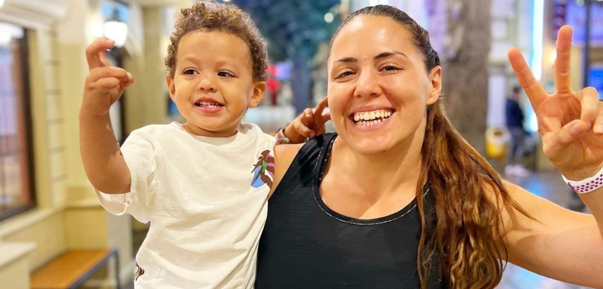 Natalia Duco compartió algunos tips para viajar en avión con un niño pequeño: 