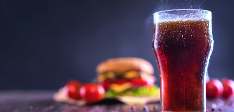 ¿En qué productos se encuentra el aspartamo? El edulcorante estudiado como cancerígeno por la OMS