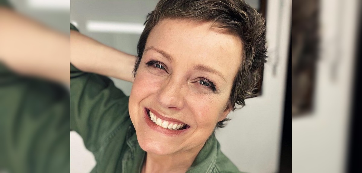 Claudia Conserva realiza profunda reflexión por mes contra el cáncer de mama: 