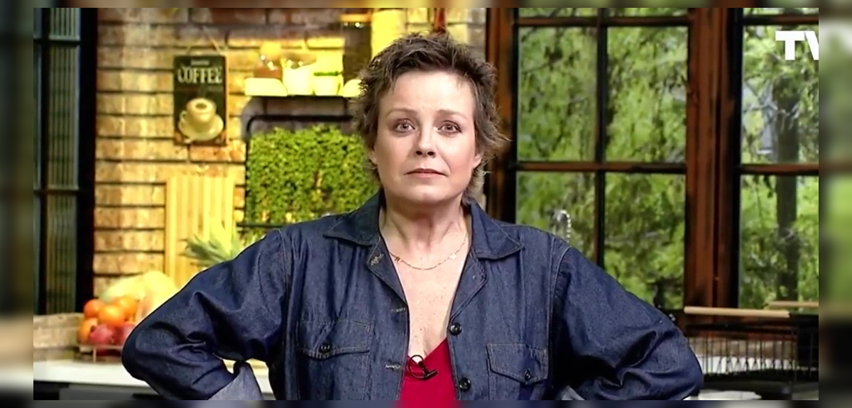 Su cara lo decía todo: la particular reacción de Claudia Conserva tras desubicada pregunta en TV+