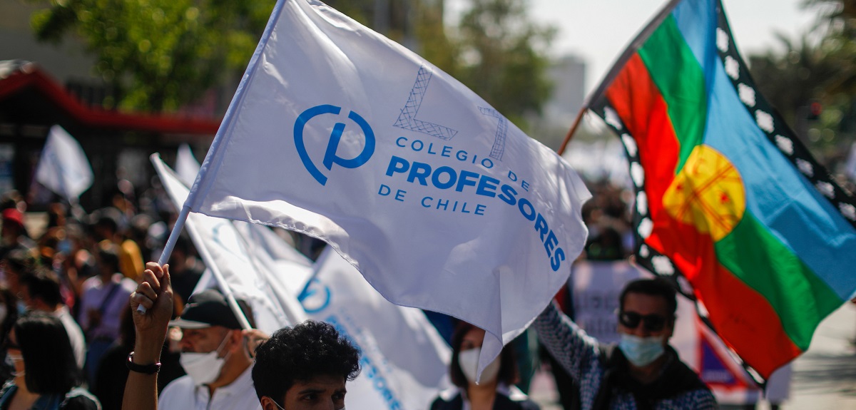 Colegio de Profesores de la región Metropolitana anunció paro de 24 horas para la próxima semana