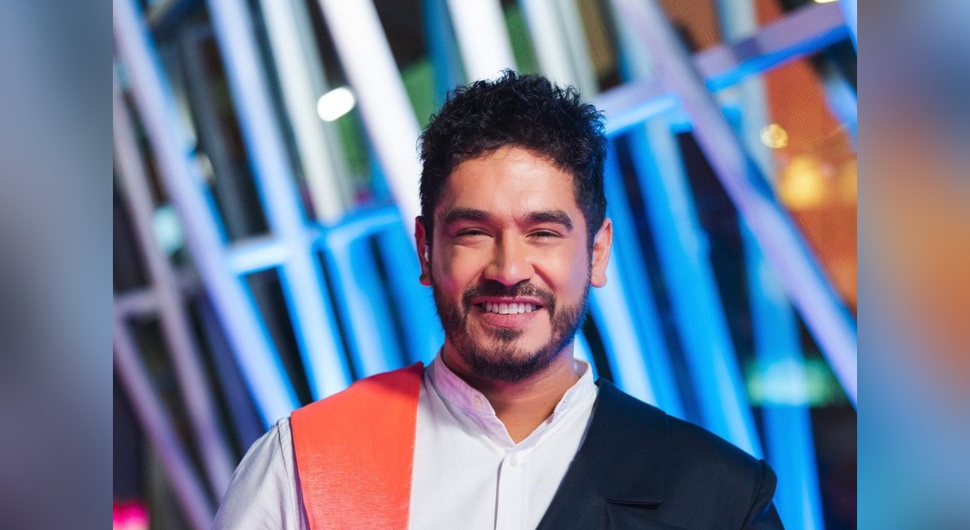 Gino Costa se lució con arriesgado look en Premios Pulsar: recibió comentarios divididos