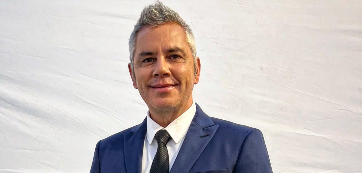 José Miguel Viñuela enterneció con festejo de su hijo mayor: “A mis 40 me cambiaste la vida”