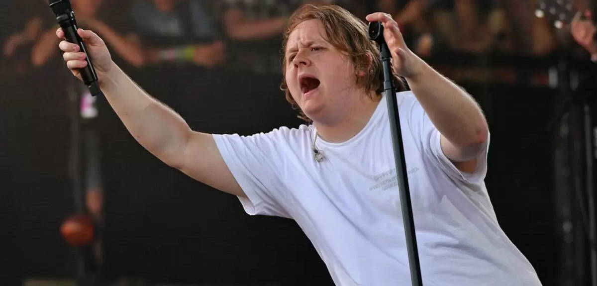 Qué es el síndrome de Tourette que afecta a Lewis Capaldi: crisis en show lo obligó a suspender gira