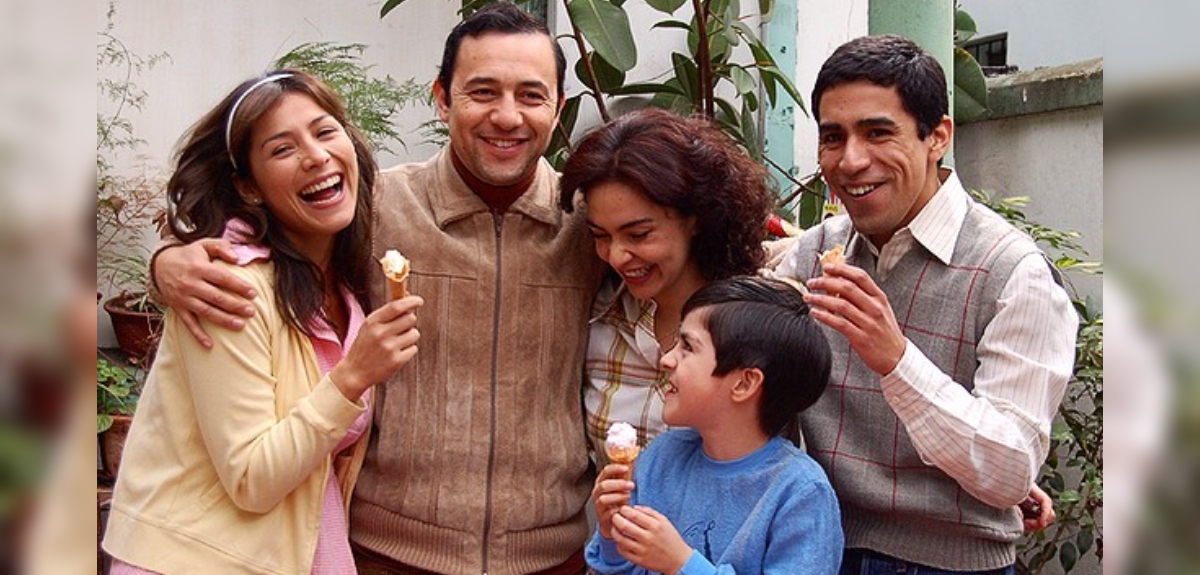 La crítica que se repitió en redes tras reestreno de Los 80 en Canal 13: 